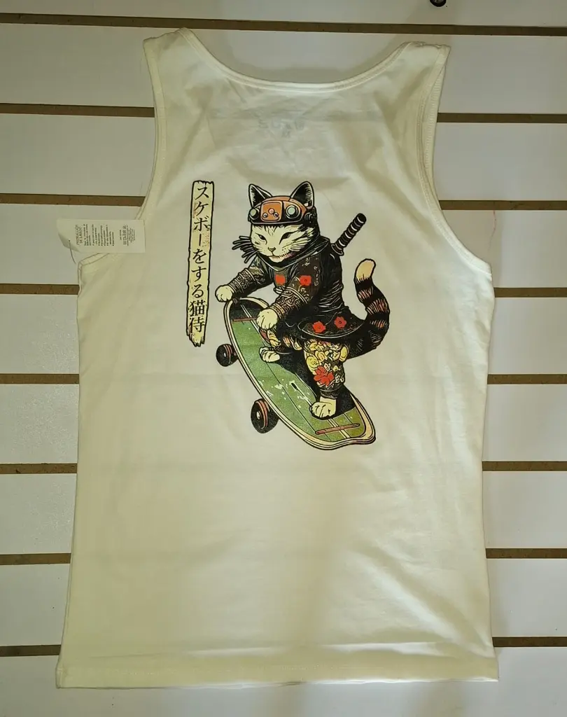 CAMISA CREMA SIN  MANGA.webp