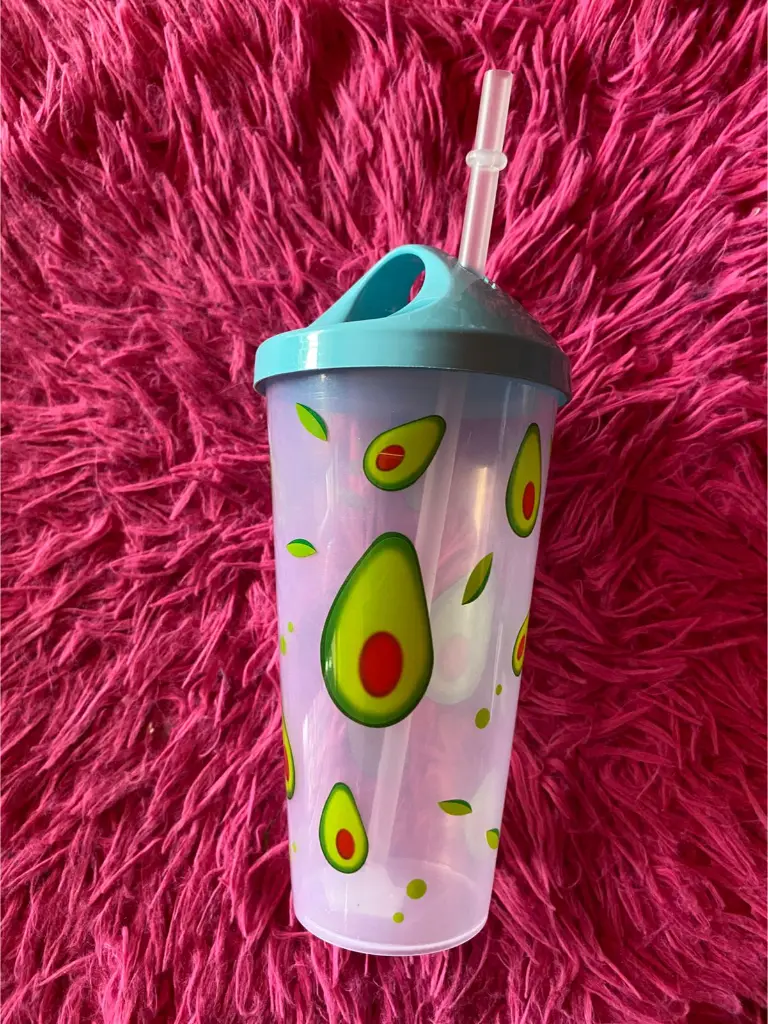 VASO DE AGUACATE.webp