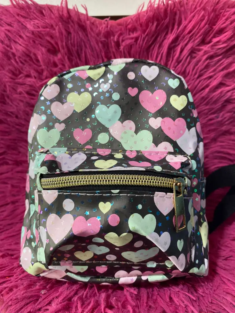 MOCHILA CORAZON.webp