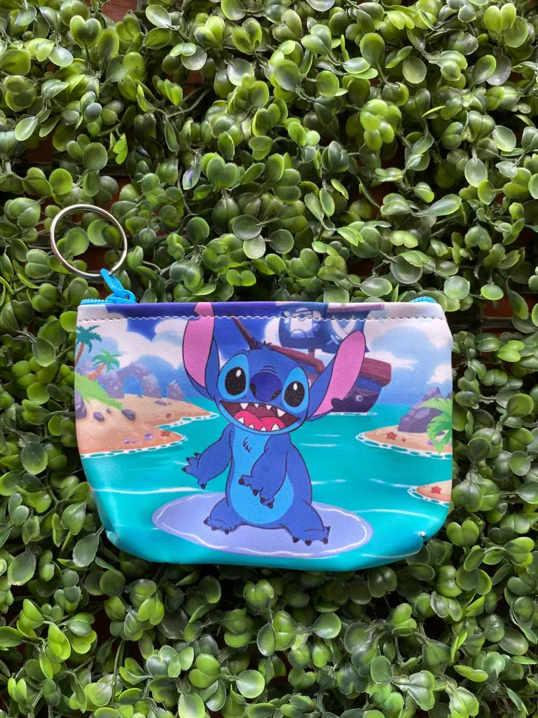 STICH MONEDERO.webp
