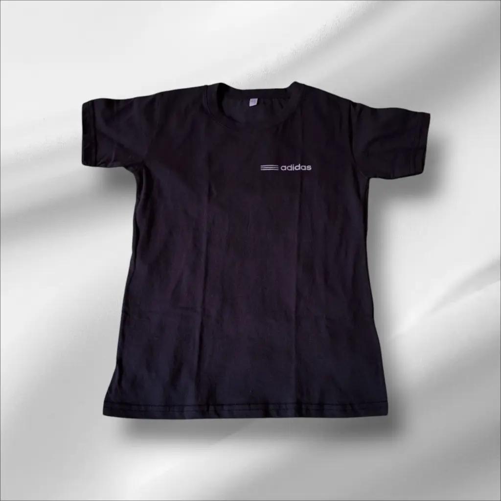 CAMISA NEGRA ADIDAS.webp