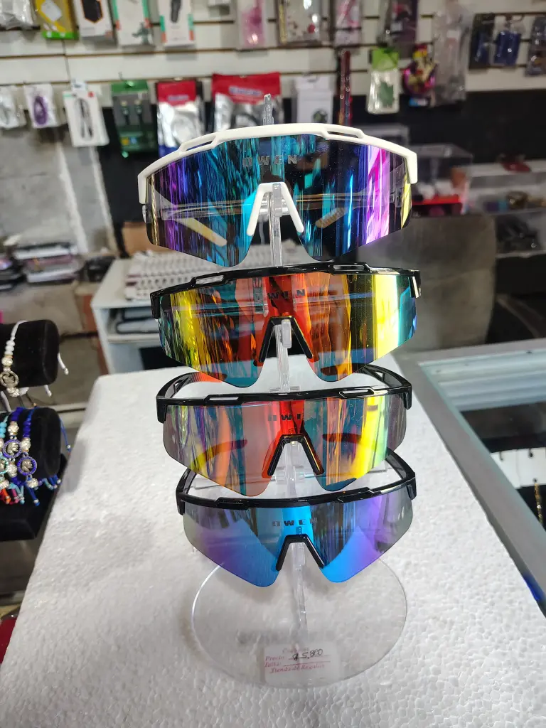 LENTES GRANDES
