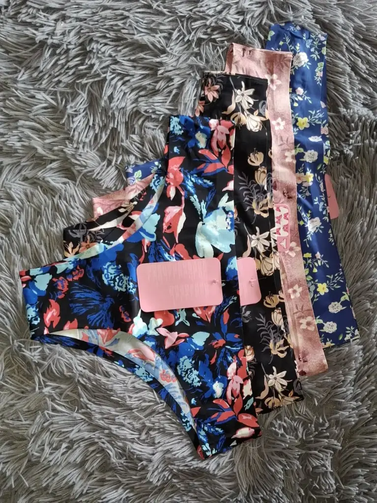 TANGA FLORAL 