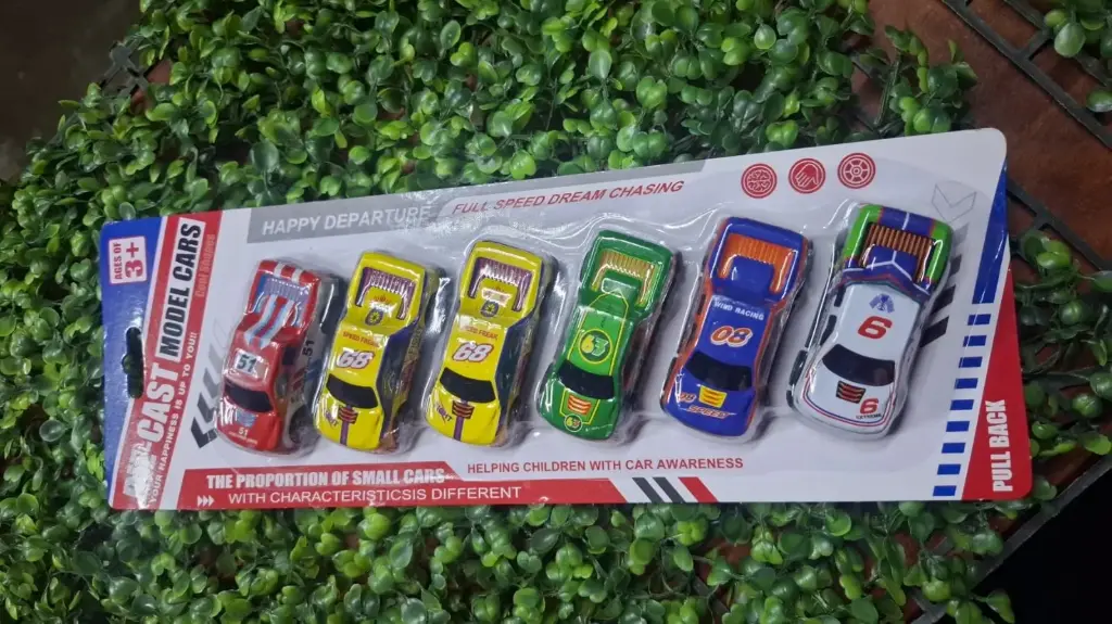 SET 6 CARROS DE JUGUETE