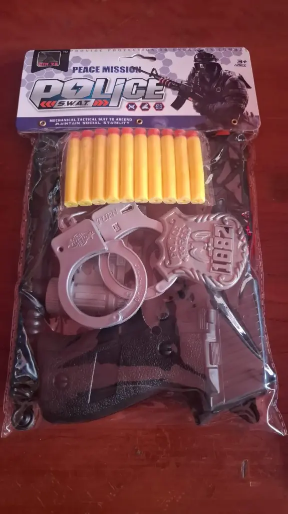 JUEGUETE DE POLICIA
