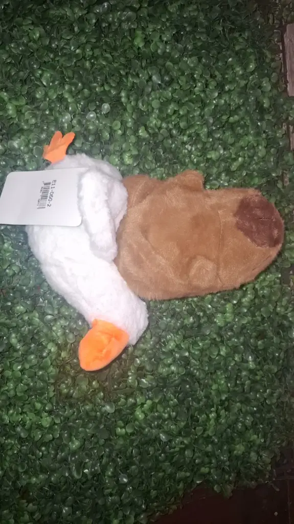 PELUCHE DE CAPIBARA