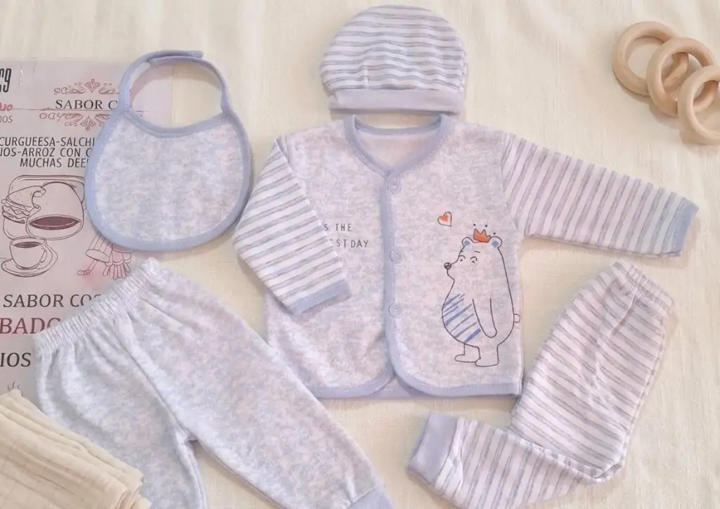 ROPA DE BEBE