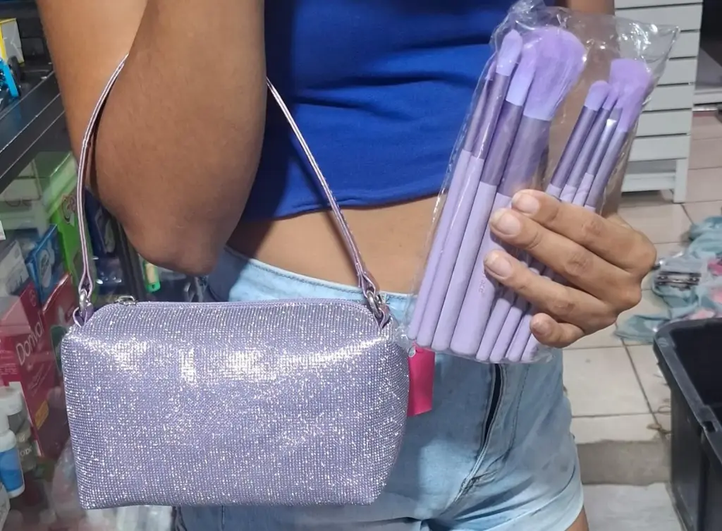 COSMETIQUERA