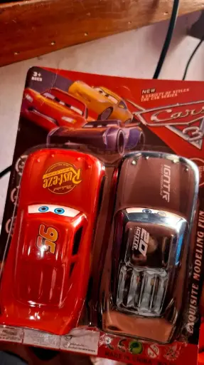 [2110000515416] CARS 2 PCS