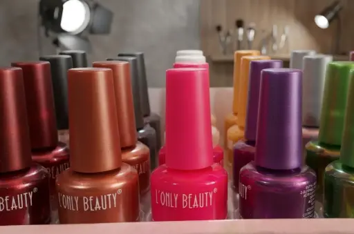 ESMALTE TONO FUERTE