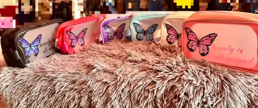 COSMETIQUERA